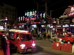 Chuốc Thuốc Mẹ Kế Rồi Chơi Mẹ Trong Phòng Ngủ