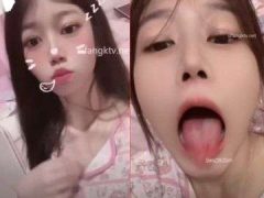 Giả Vờ Ngây Thơ Chứ Bên Trong Em Dâm Lồn Thí Mẹ